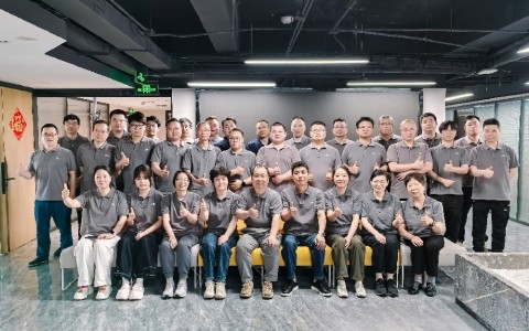 通宝TB股份技术部获评全国工人先锋号荣誉称号！
